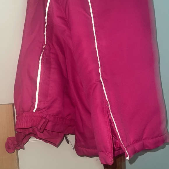 Snow Pants - Picture 2 of 7